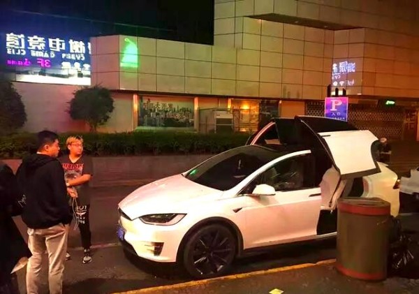 明星与电竞的交响曲：丁俊晖与林俊杰的共同热爱