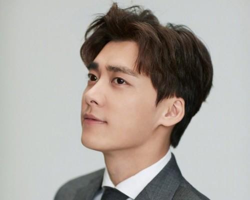 李易峰为什么嫖娼？想知道答案，请先放下你的单纯！