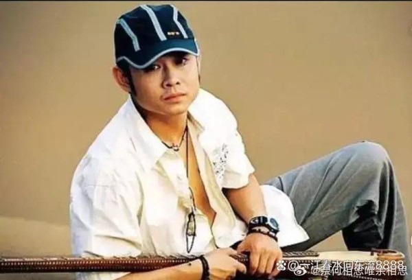 刀郎新歌《罗刹海市》引爆网络，那英遭700万网友吐槽