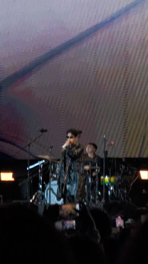 超燃的《野人》舞台！张晚意音乐节首秀状态超稳 唱功也很让人惊喜！