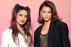 刁钻角度抓拍女明星