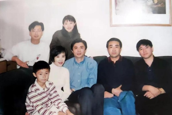 汪嘉伟前妻邓星现状及家庭生活近况