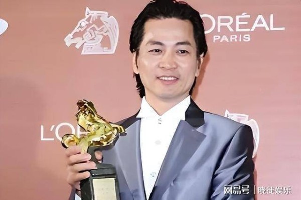 原来他是梁小龙亲弟,凭《叶问》走上巅峰,如今哥哥却已遗憾离世