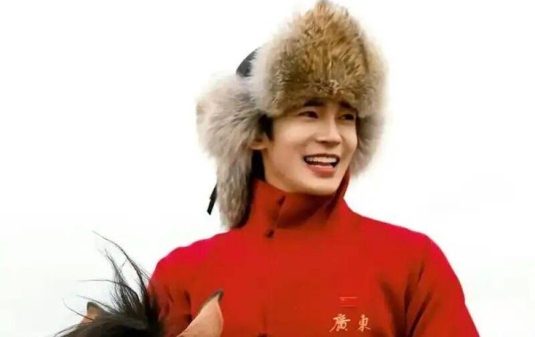 【2026.1.25】杨颖花少8？明星爱玩某音？龚俊村晚？于适私底人设差别？《现在就出发》年轻人关系？黄景瑜要上太空？