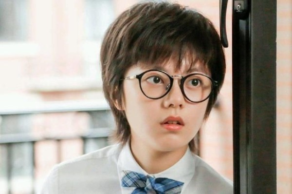 赵今麦点赞diss杨紫的微博，是手滑还是故意，大家如何看呢