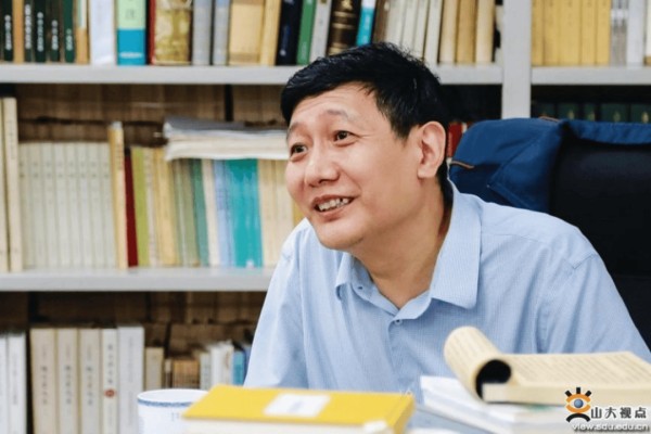 代表委员履职记|省政协委员杜泽逊:让沉睡在书斋里的古籍活起来