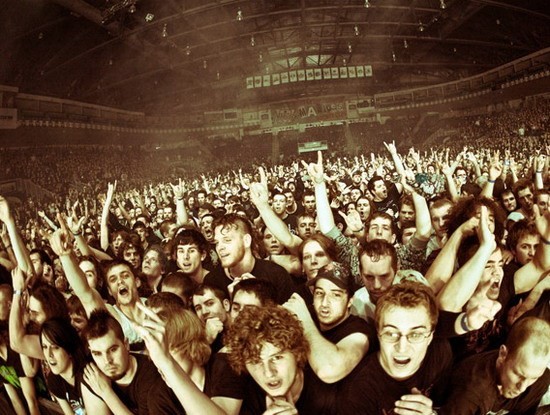 LambofGod：上帝给我们带来了金属羔羊