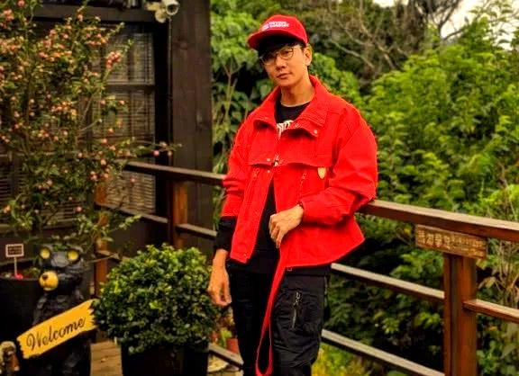 娱乐圈中的“隐形富二代”们:财富与梦想的抉择