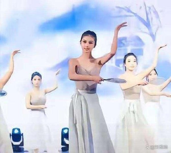 “七七爆火,因‘原柠檬有点甜’视频走红”