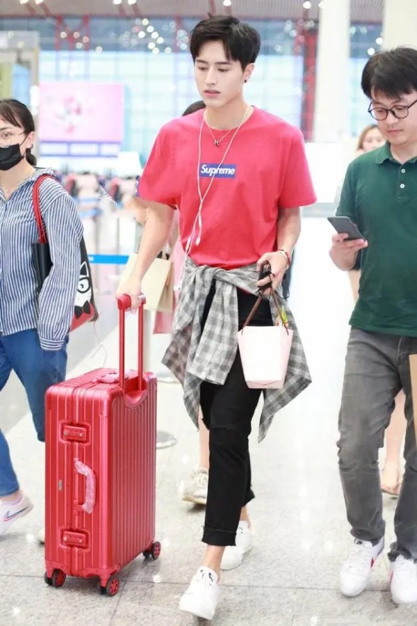 带你看看时尚男明星的衣橱,教你玩转百变风格不重样