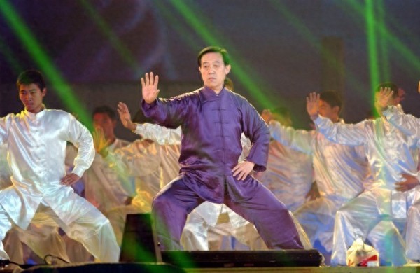 明星慈善之光:照亮社会的温暖力量