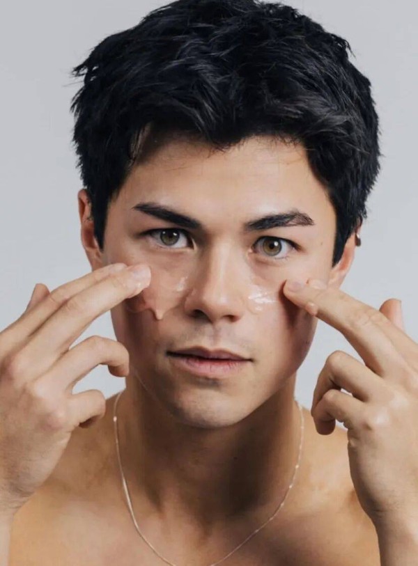 中英混血男星正式出道！