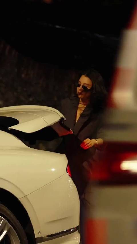 港风西装穿搭展现纯粹电影感