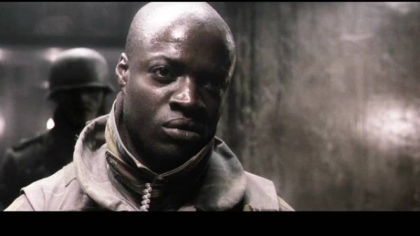 开创战争丧尸片的鼻祖《前哨》特种小队大战丧尸中微子