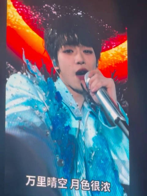 捏妈 这么勾人到底想怎样 太美了 我靠啊啊啊此女不简