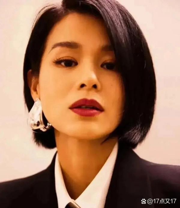 难怪杨幂离了，赵丽颖离婚了...@17点又17的动态