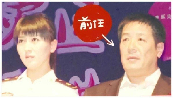 离婚后闫学晶嫁马明东过上豪门生活，前夫林越还在东北守着剧团，差距太残忍