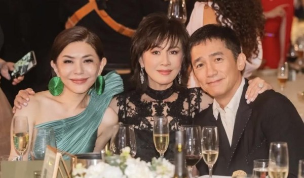 星光璀璨！刘嘉玲梁朝伟邱淑贞梁家辉张清芳齐聚，仅为出席婚宴？