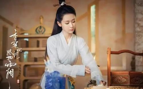 当前艺人指数排行榜，肖战压轴，邓伦第二，他第一无人争议