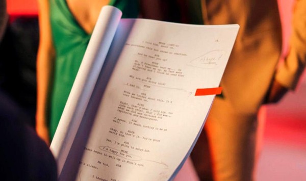 揭秘电影制作的五大阶段：从创意到发行全解析