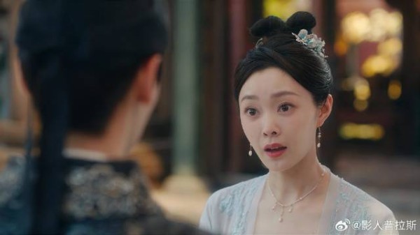 江心白爱上颜南星不自知 护她周全还嘴硬，手下神助攻