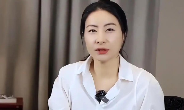 郭晶晶代言翻车引爆全网，会让多少老百姓长记性？明星还靠谱吗？