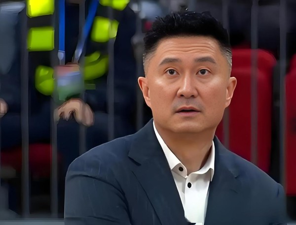 1月26日早上，杨鸣离职，广东宏远杜锋有新动态，徐昕获国家队认可