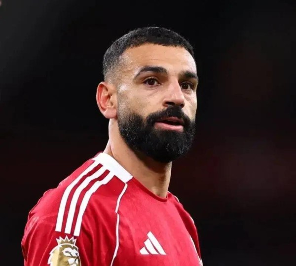 1夜10大转会动态：红军送走2人，胖虎今夏离队，尤文1进1出，维拉敲定锋线新援