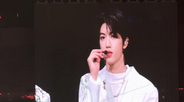 张桂源CUT 怼脸太帅啦！