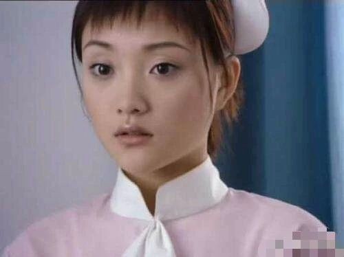 李小璐与贾乃亮离婚3个月，甜馨却成了“全能王”