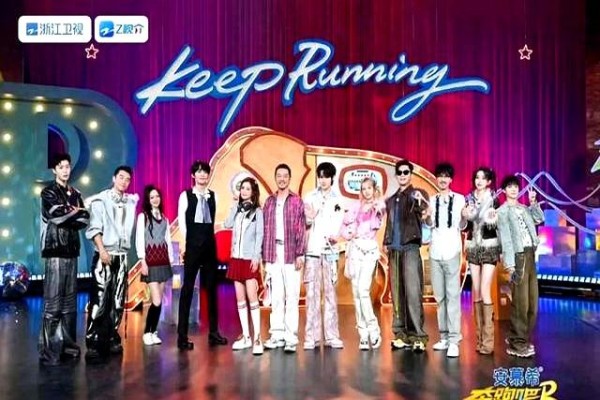 周深的“蓝海”震撼武汉，歌迷动情赴约，爱是双向奔赴！