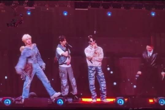 穆祉丞拉票撒娇张峻豪嘘声回应,荣耀之战排名引关注