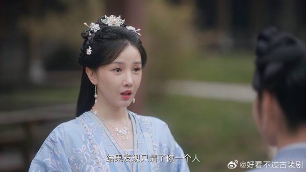 没有勾心斗角,全是女孩子之间的惺惺相惜,太美好了