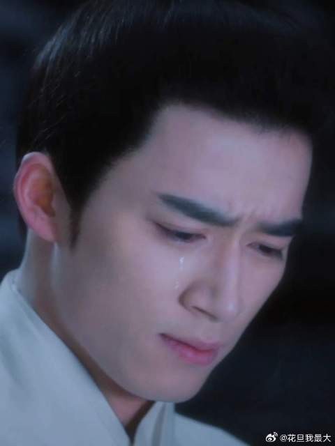 仲溪午连鞋子也顾不上穿就冲出来,却还是没能留住华浅