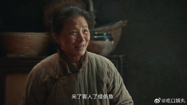 借鱼待客还鱼留糊,恩情重如山