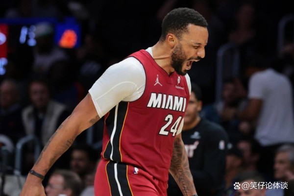 快船后悔吗！抛弃的废柴在热火成大腿，还抢走哈登全明星席位，跟超模女友很幸福