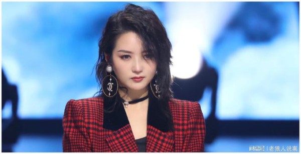 何洁自曝遭浪姐多次拒绝，娱乐圈的竞争也绝