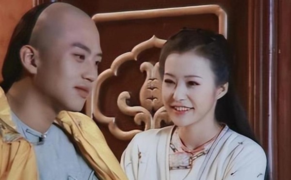 与邓超相恋4年，因她拍摄大尺度戏分手，后来她说：前男友小心眼