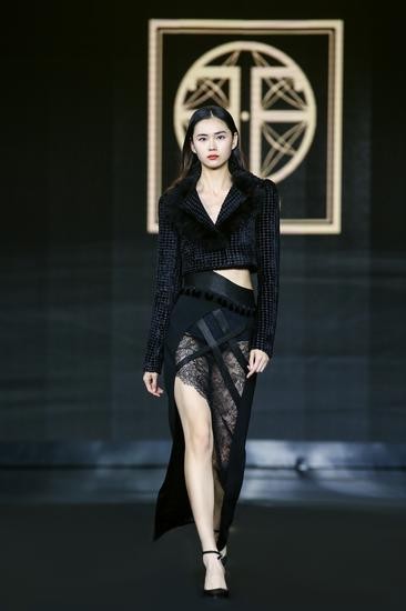 Précis Fei高菲20秋冬新品发布 获匠心传承奖