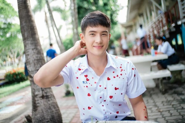 James Ma只表示父母经营中小企业，直至近年真名流出，才让粉丝大惊原来他的家世并不普通，而是泰国的名门望族。（图片来源：IG@james_jamesma）