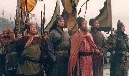 老人常说：少不看水浒，老不看三国，那西游和红楼有什么禁忌呢？