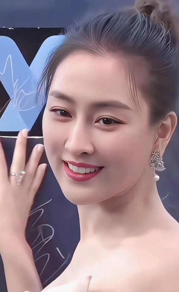 从荣耀到低谷再到重生：马苏的坚韧人生路