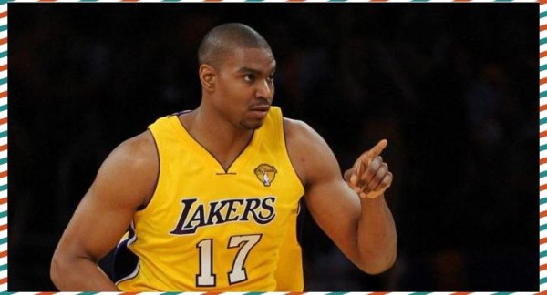 从奥尼尔接班人到无球可打：安德鲁