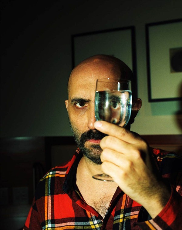 人物肖像照、微笑笑脸摄影作品图片图集欣赏，日本摄影师有高唯之&nbsp; Aritaka Tadayuki作品