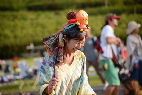 人物肖像照、微笑笑脸摄影作品图片图集欣赏，日本摄影师有高唯之&nbsp; Aritaka Tadayuki作品