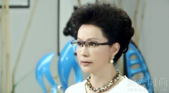 邬倩倩和邬靖靖什么关系 邬倩倩个人资料家庭背景作品揭秘（2）