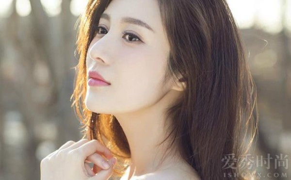 邬倩倩和邬靖靖什么关系 邬倩倩个人资料家庭背景作品揭秘（2）