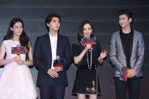 龚俊热巴综艺互动甜度超标：营业CP还是真情流露？解码明星暧昧信号的科学与玄学