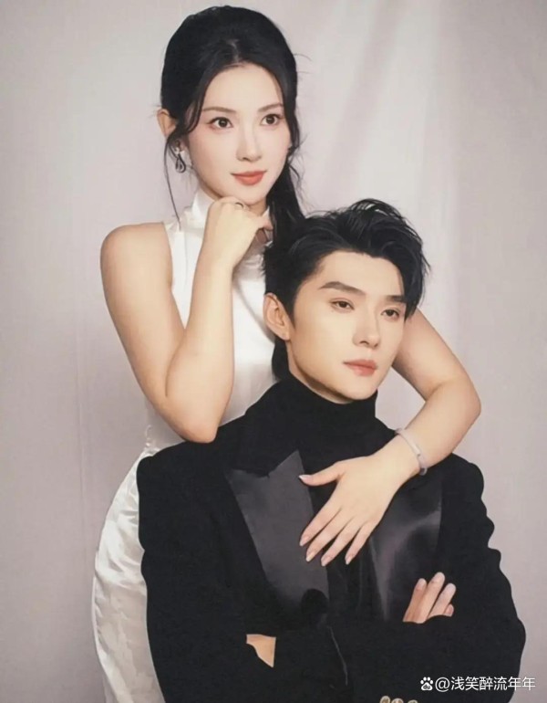 明星撞脸秘密：他俩真同框？结局惊人！