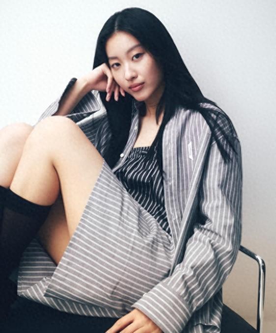 陈奕迅20岁爱女陈康堤正式出道,首支英文单曲众知名艺人点赞